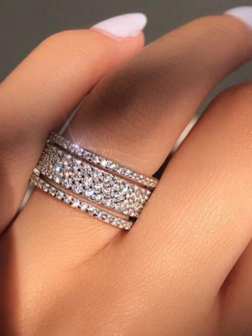 Silver ring - Picture 2 of 2
